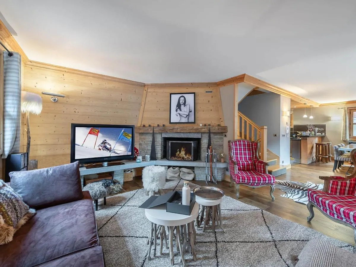 Chalet Cosy Au Centre De Courchevel Le Praz Avec Sauna, Terrasse Et Parking - Fr-1-568-15 0*,